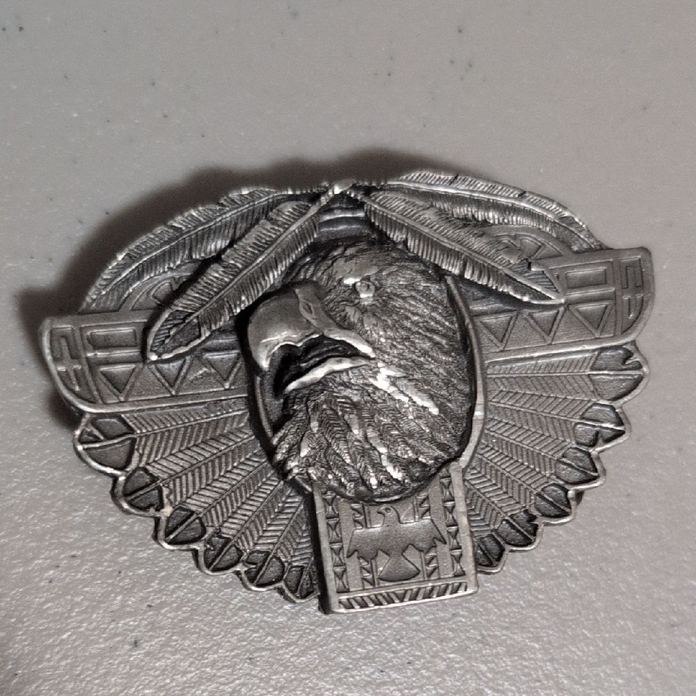 Vintage Bergamont silver tone belt bucket USA western eagle Nagive 90's